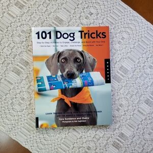 101 Dog Tricks Book